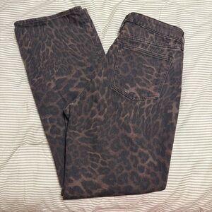 Abercrombie - High Rise 90’s Relaxed - Curve Love - Leopard Print Jeans